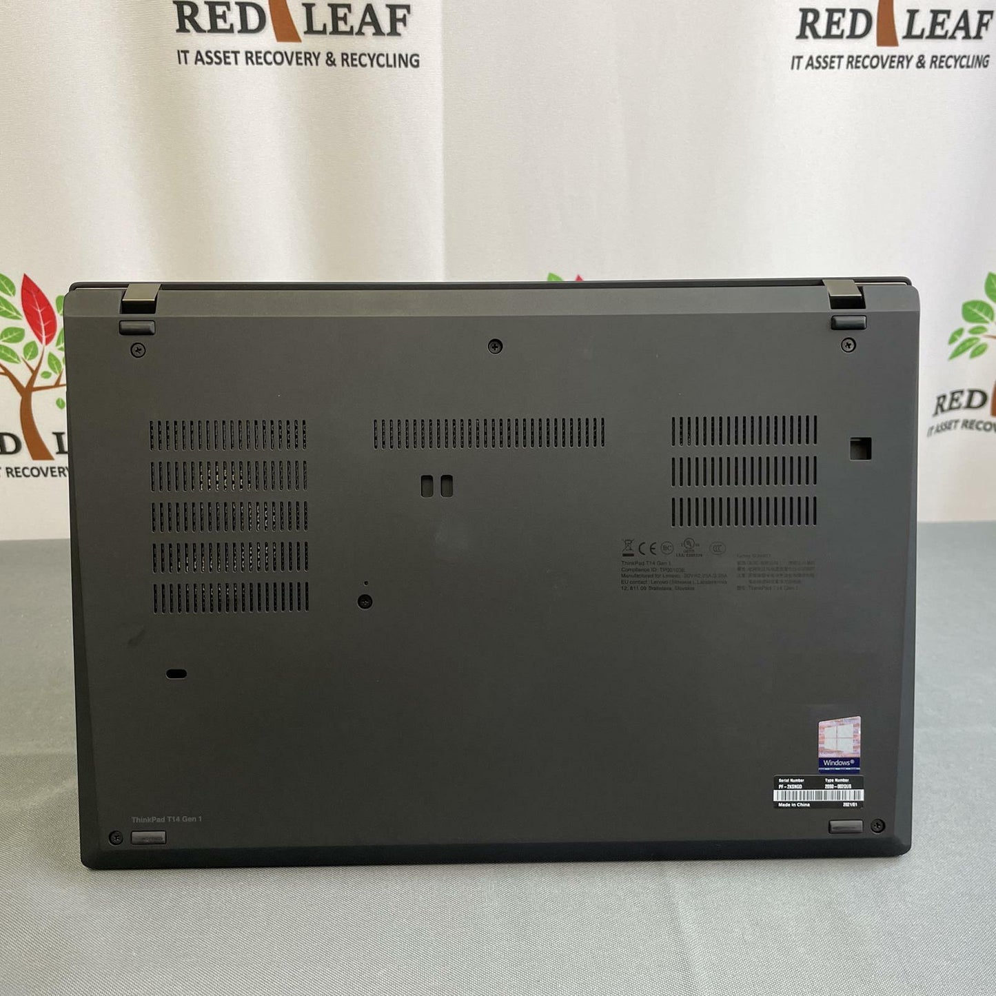 Lenovo ThinkPad T14 Gen 1 14 in 4K, Core i7-10510U, 16GB, 512GB NVMe, Win 11 Pro