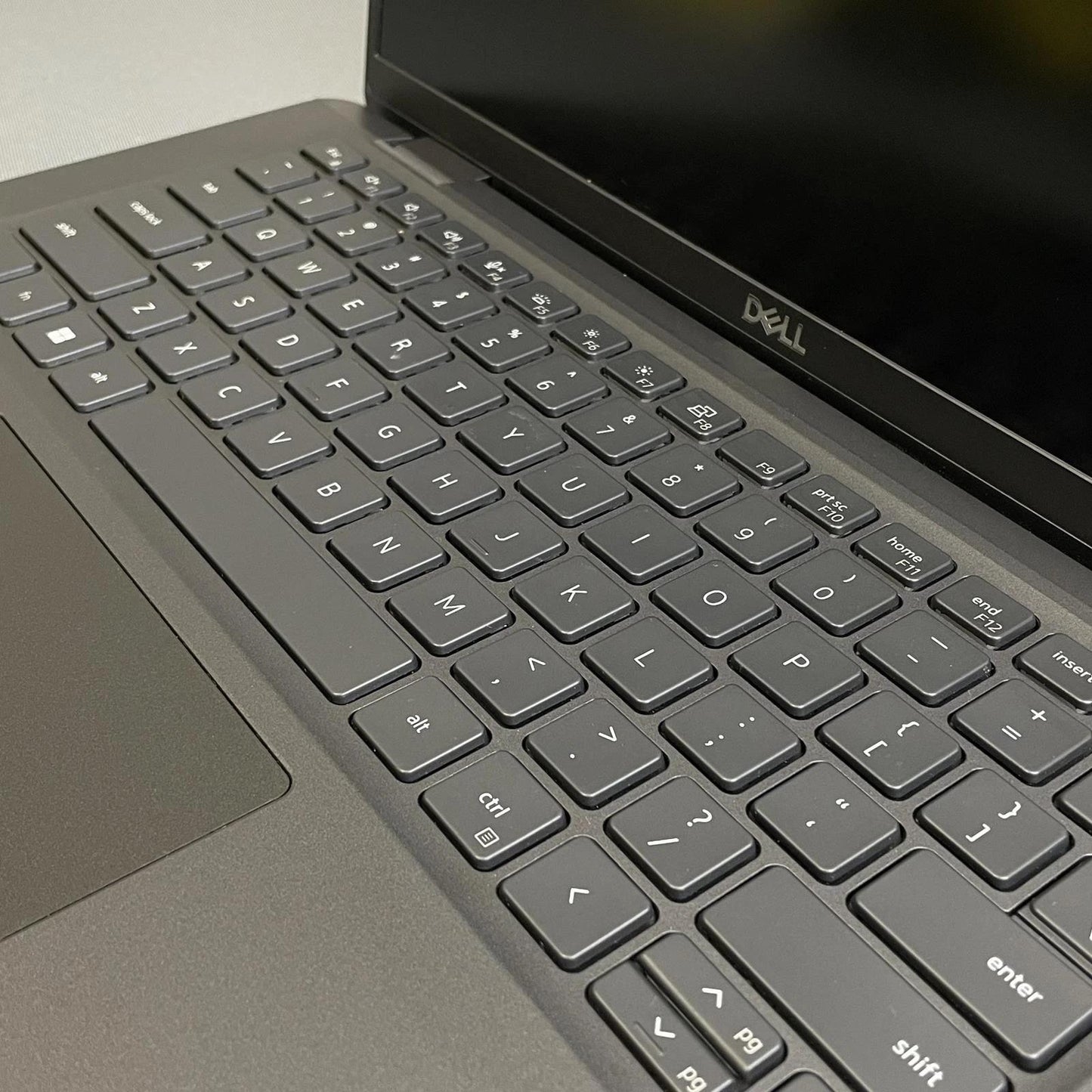 DELL Latitude 7420 14", Core i5-1145G7, 16GB, 256GB NVMe, Win 11 Pro | Grade B/C