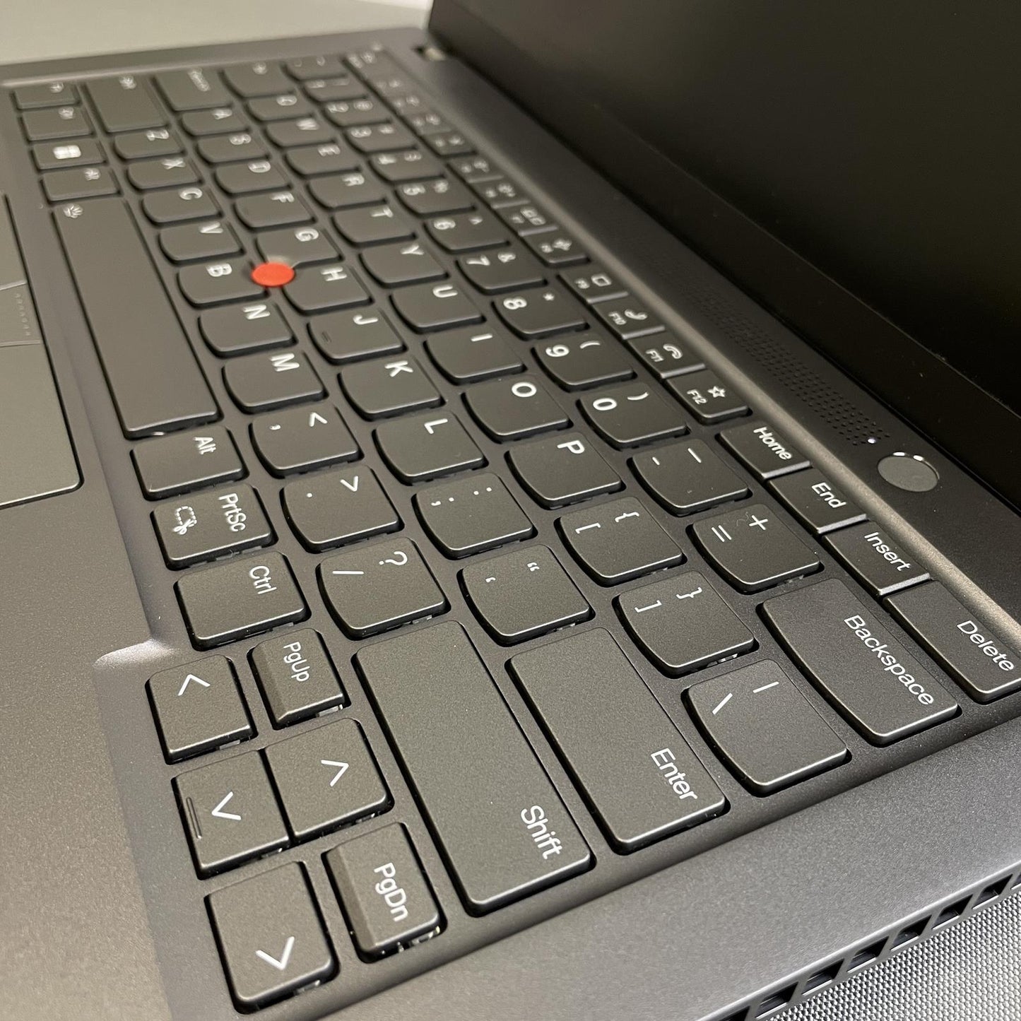 Lenovo ThinkPad T14s Gen 4, Core i7-1355U, 16 GB, 512GB NVMe, WIndows 11 Pro