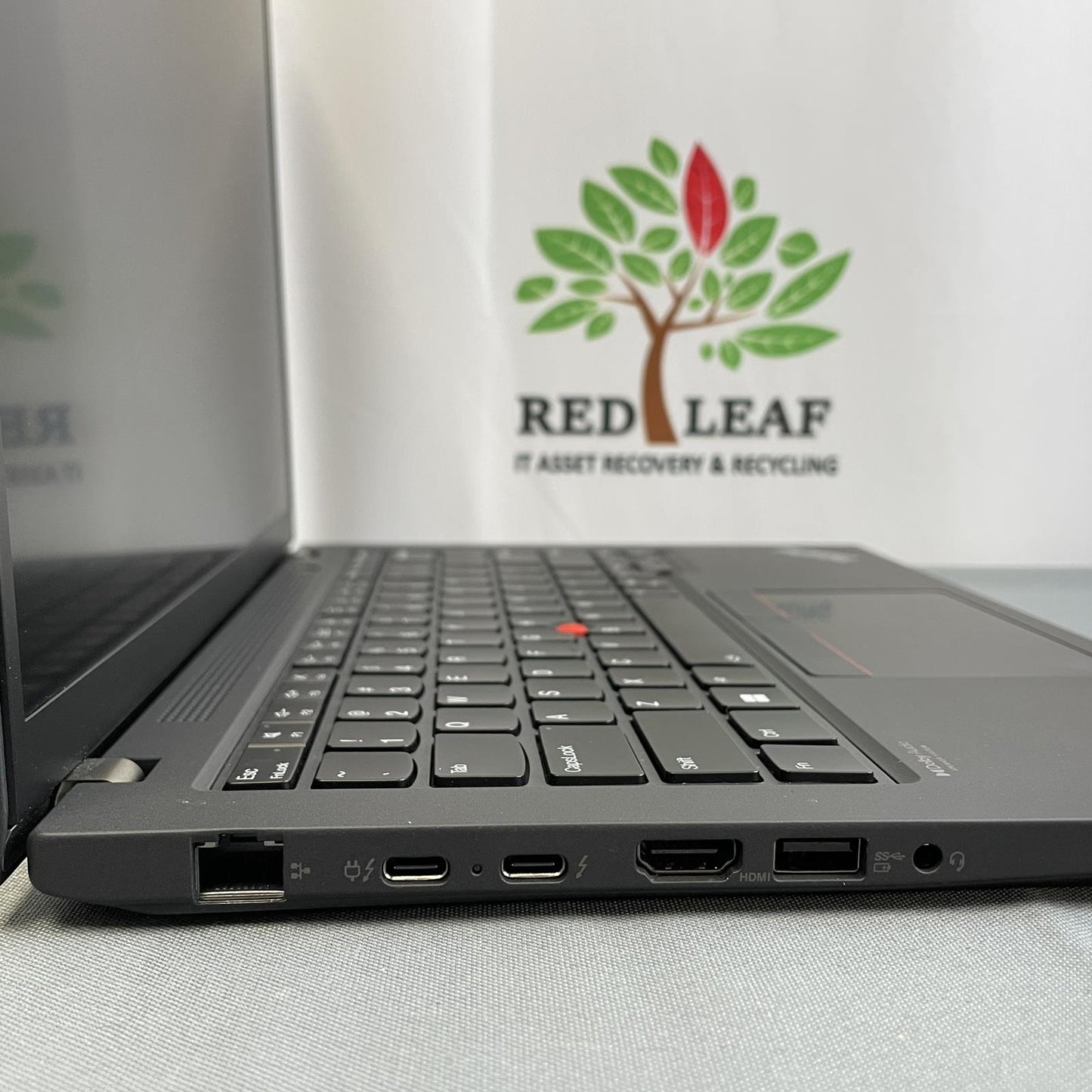 Lenovo ThinkPad T14 Gen 3 14" FHD+, Core i7-1260P, 16GB, 512GB NVMe, Win 11 Pro