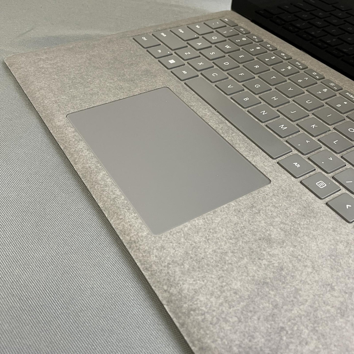 Microsoft Surface Laptop 5, Core i5-1245U, 8GB, 512GB NVMe, Win 11 Pro | Silver