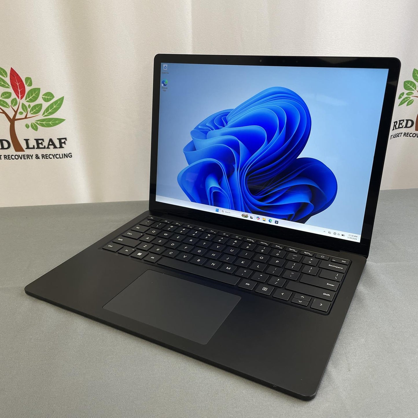 Microsoft Surface Laptop 5, Core i7-1255U, 16GB, 512GB NVMe, Windows 11 - Black