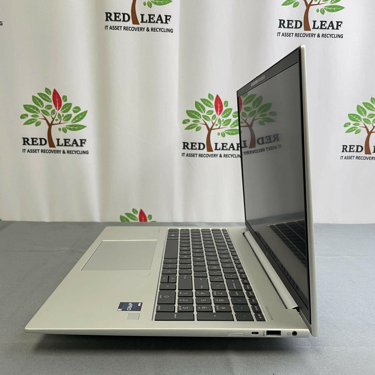 HP EliteBook 860 G9, Core i5-1245U, 16 GB, 512GB NVMe, Win 11 Pro | Excellent