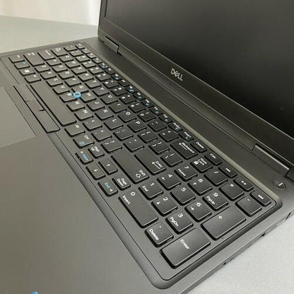Dell Latitude 5590 15.6 in FHD, Core i5-8250U, 8 GB, 256GB NVMe | Good
