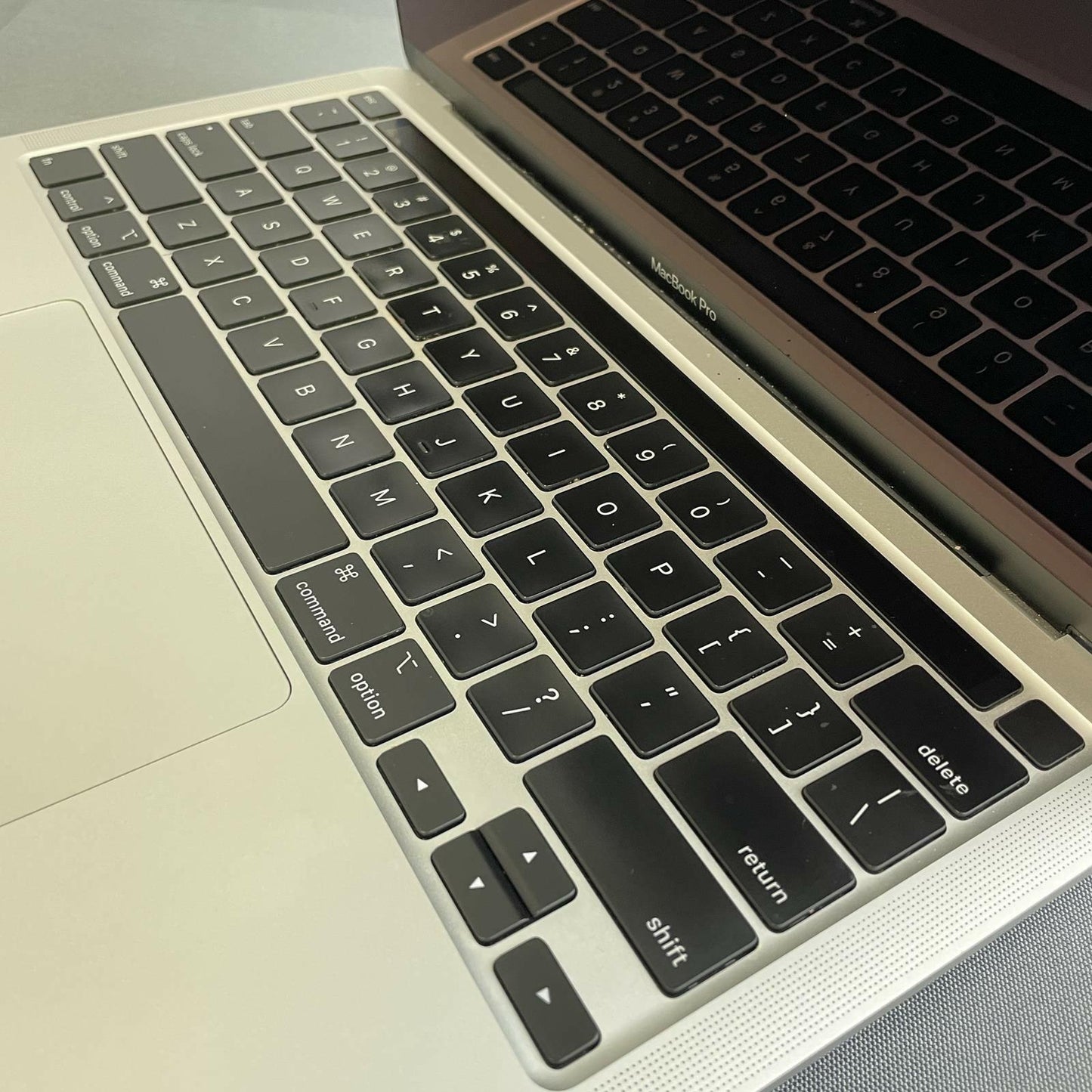 Apple MacBook Pro 2020 13 in, Core i5, 16GB RAM, 256GB NVMe, A2289 | Silver