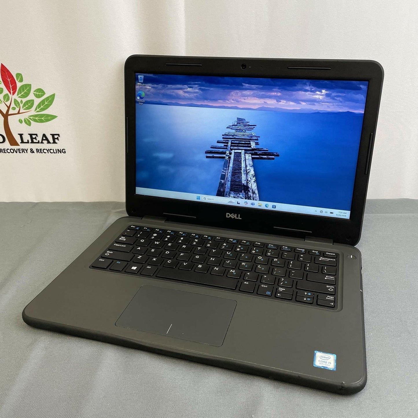 Dell Latitude 3310 13.3 in, Core i5-8265U, 8GB, 256GB NVMe, Win 11 Pro | Grade B