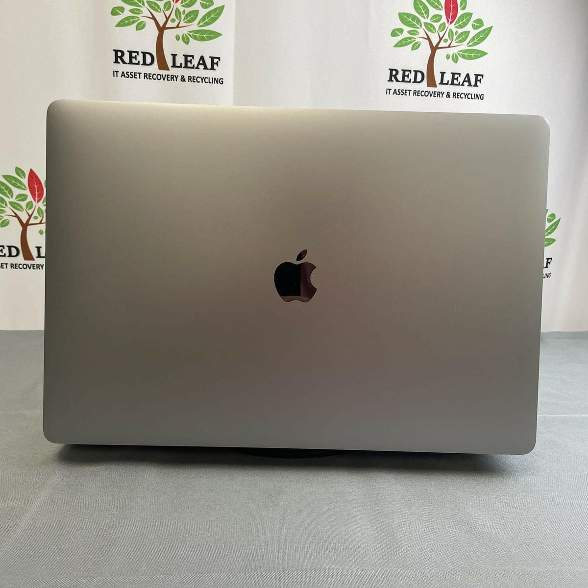 Apple MacBook Pro 2019 16 in, Core i7, 16 GB RAM, 512GB NVMe, A2141 | Grade: B