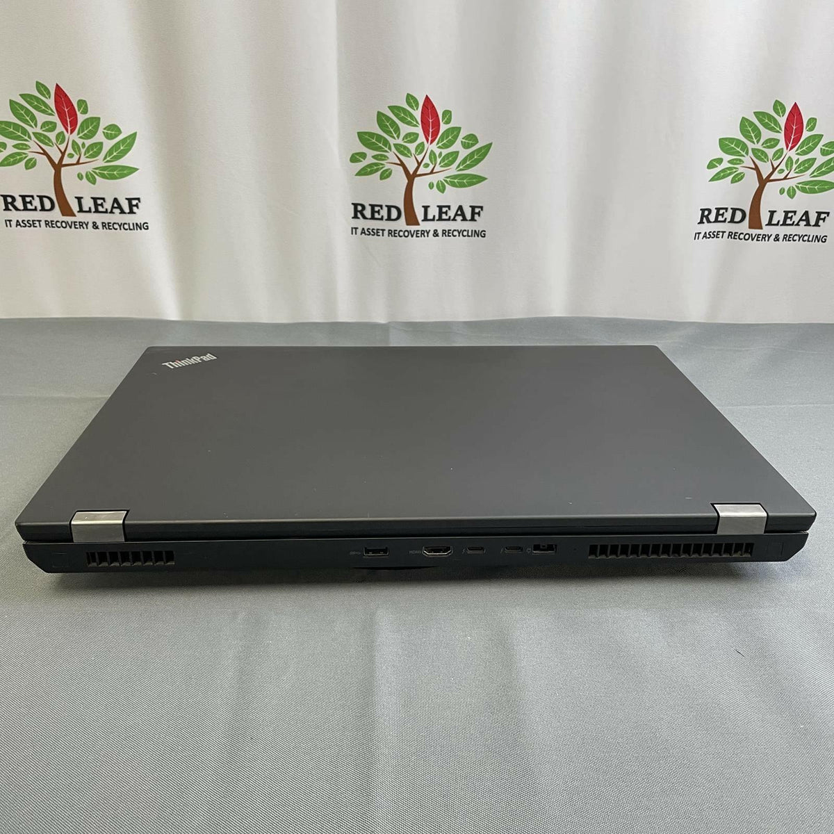 Lenovo ThinkPad P72 17.3" FHD, Xeon-E-2176M, 64GB, 512GB NVMe, P4200 | Very Good