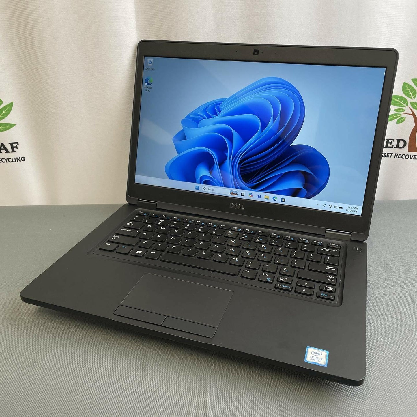 Dell Latitude 5490 14 in FHD Touchscreen, i7-8650U, 16 GB, 256GB NVMe | Grade B