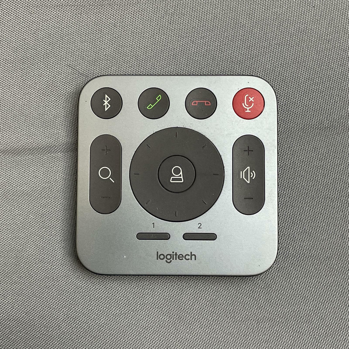 LOGITECH Rally Plus Conference Camera System Dual-Speakers and 1 Mic Pod