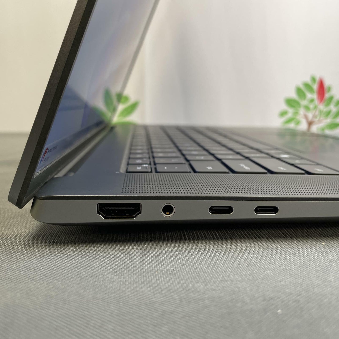 DELL Precision 5680 16 in, Core i7-13700H, 32 GB, 512GB NVMe, WIn 11 | Grade B