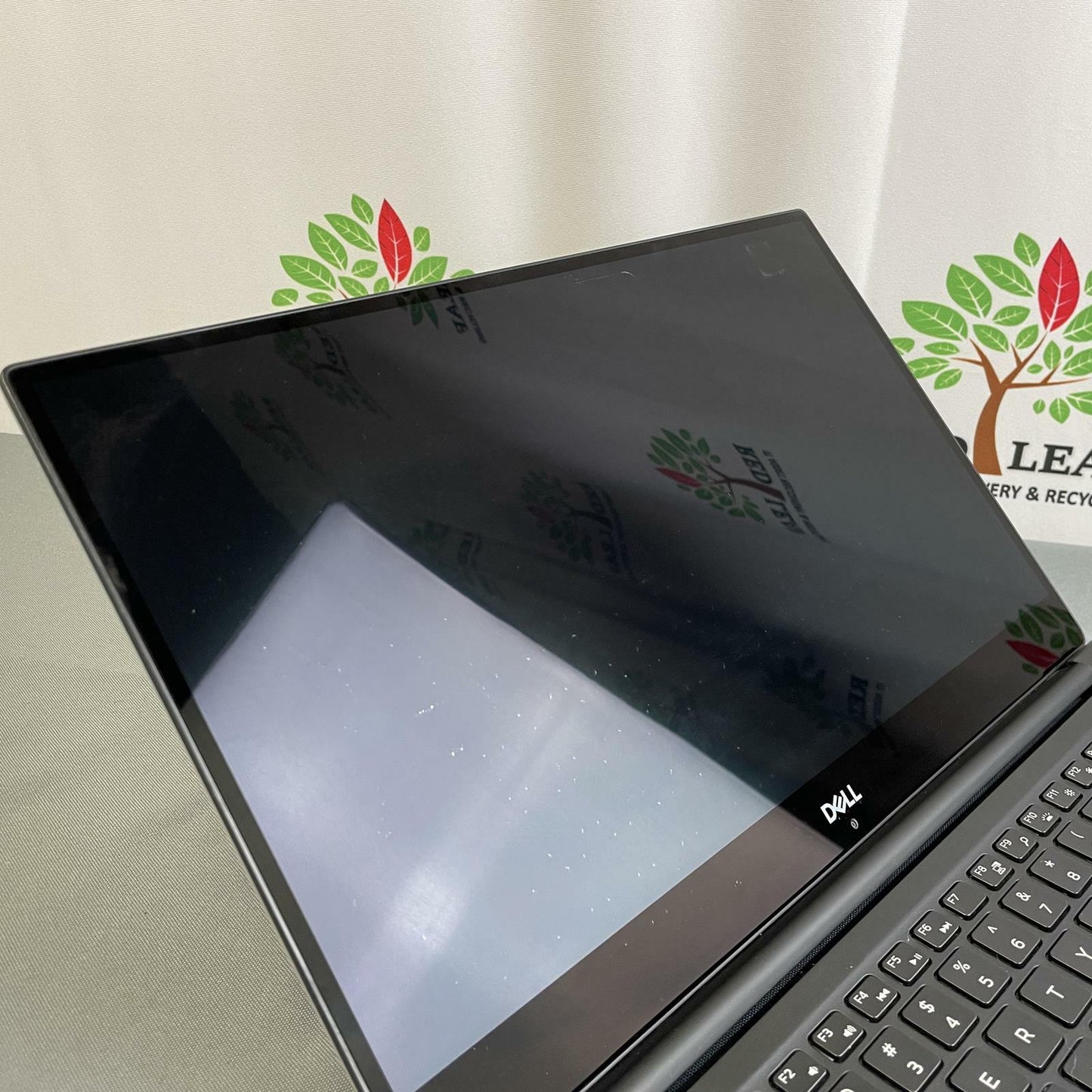 Dell Precision 5530 15.6 in 4K Touch, i9-8950HK, 16GB, 512GB NVMe | Grade B/C