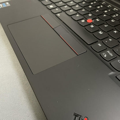 Lenovo ThinkPad X1 Carbon Gen 9, Core i7-1185G7 16GB 512GB NVMe, Windows 11 Pro