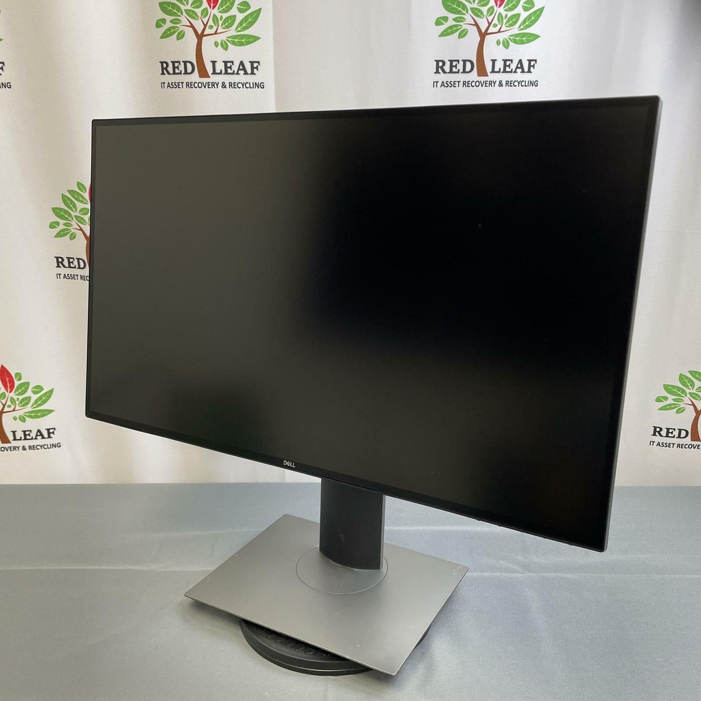 DELL 25 in UltraSharp Monitor U2520D, IPS LCD, 2560 x 1440, 60 Hz