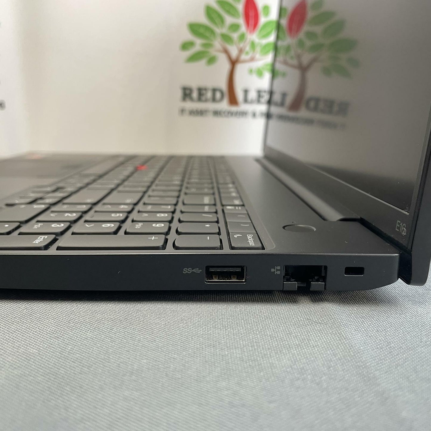 Lenovo ThinkPad E16 Gen 1 16" FHD+, Ryzen 5-7530U, 16GB, 512GB NVMe, Win 11 Pro