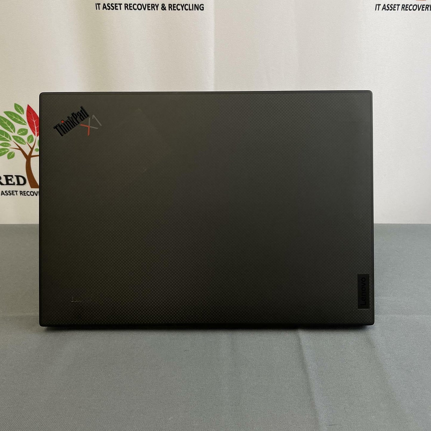 Lenovo ThinkPad X1 Carbon Gen 9 14" 4K, Core i7-1185G7, 16GB, 512GB NVMe, Win 11