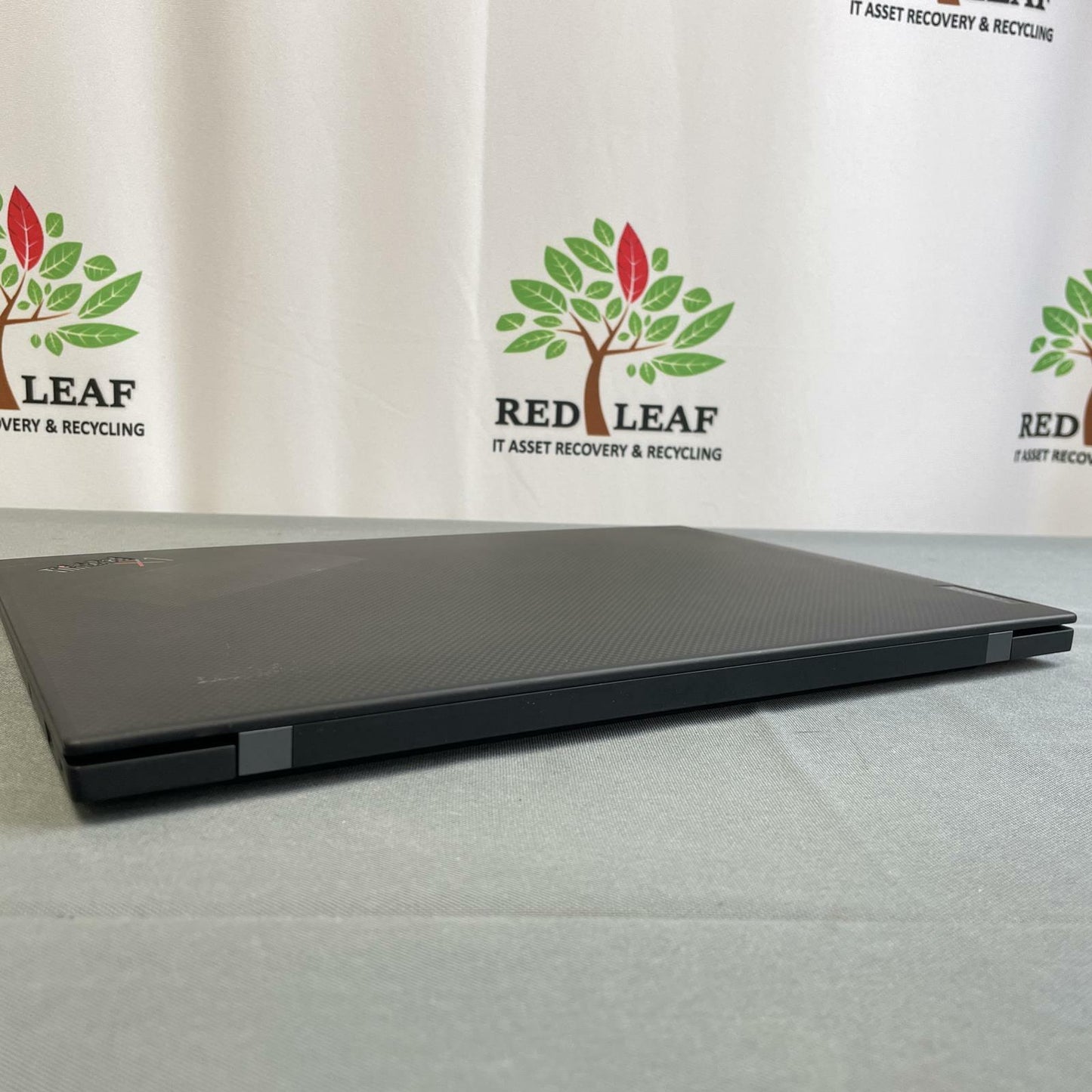 Lenovo ThinkPad X1 Carbon Gen 9 14" 4K, Core i7-1185G7, 16GB, 512GB NVMe, Win 11