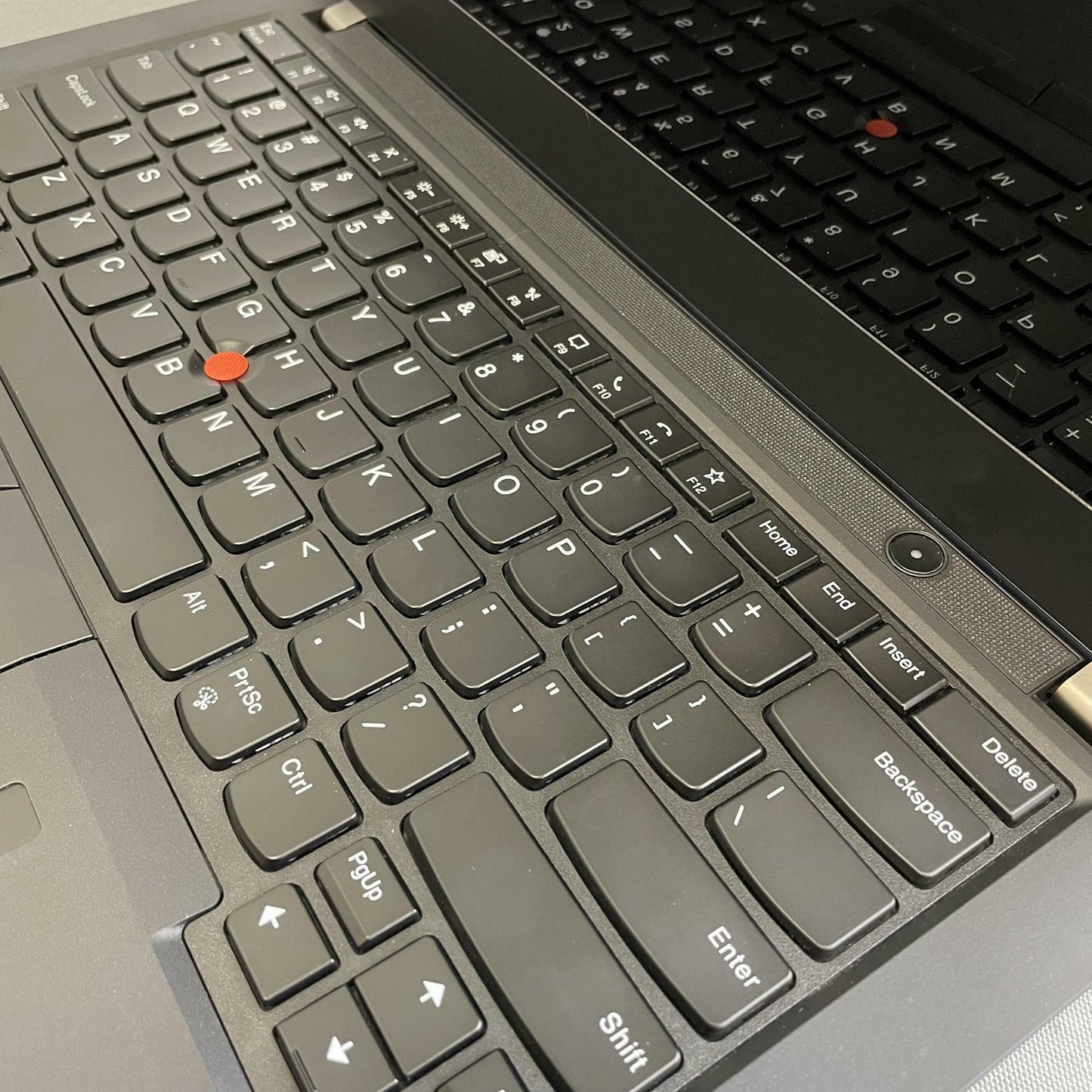 Lenovo ThinkPad T14 Gen 1 14 in 4K, Core i7-10510U, 16GB, 512GB NVMe, Win 11 Pro